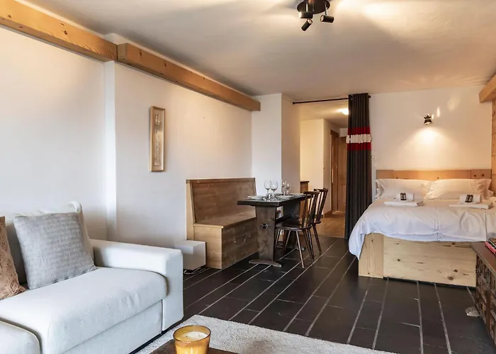La Ruinette-spacious In Centre Verbier