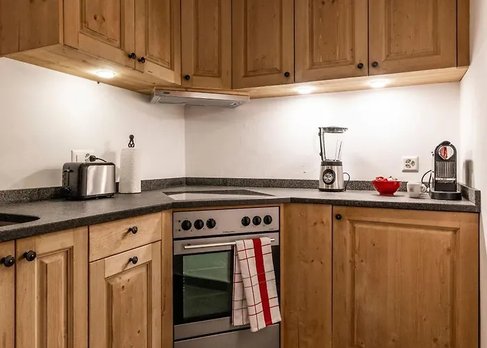 La Ruinette-spacious In Centre Verbier