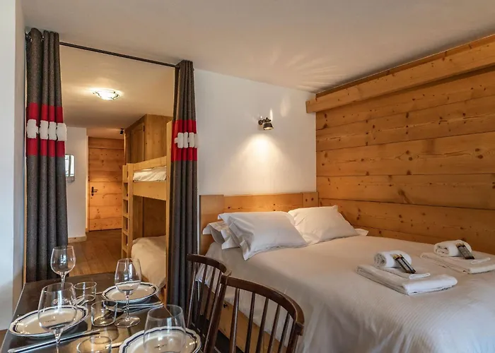 La Ruinette-spacious In Centre Apartment *